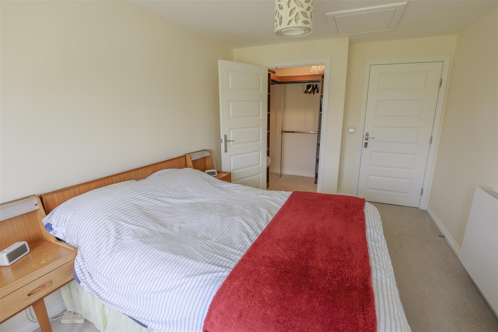 31 De Clare Lodge, Westgate, Cowbridge, Vale Of Glamorgan, CF71 7FR